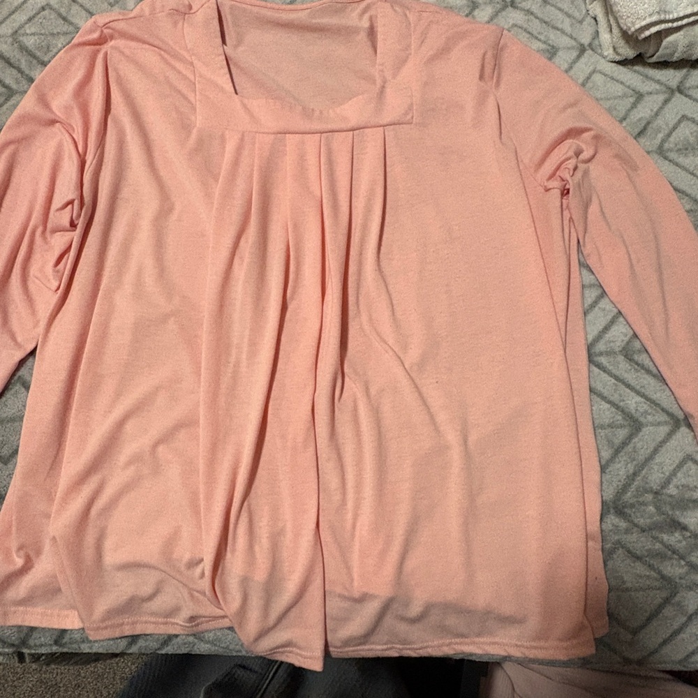 Women's Long-Sleeve Pleated Square-Neck Top - Light Pink
